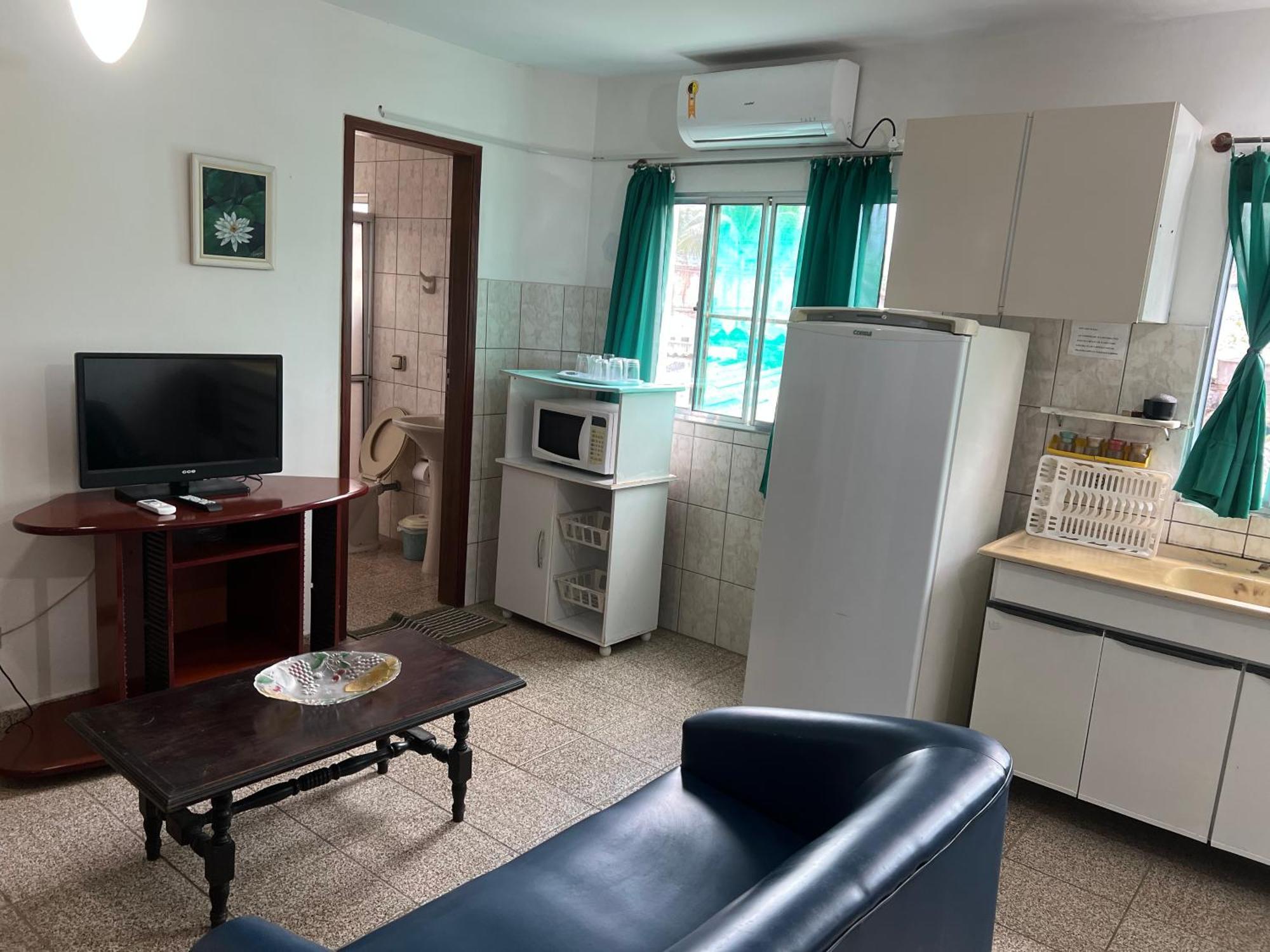 Aptos Familia Com Ar Condicionado Ubatuba Praia Pereque Acu Dış mekan fotoğraf
